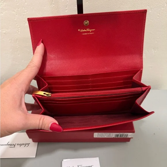 Salvatore Ferragamo crystal embellishment Vibrant Red leather wallet - Picture 6 of 8